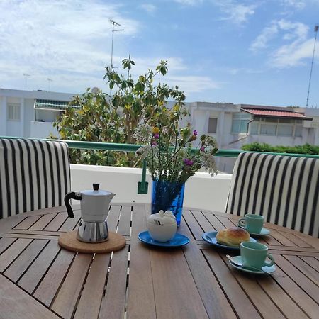 Grazioso Appartamento Vicino Al Mare San Cataldo  Exterior foto