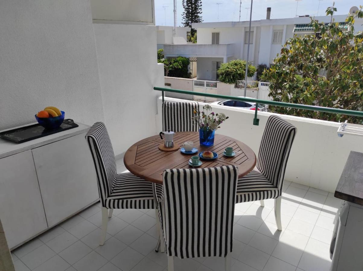 Grazioso Appartamento Vicino Al Mare San Cataldo  Exterior foto