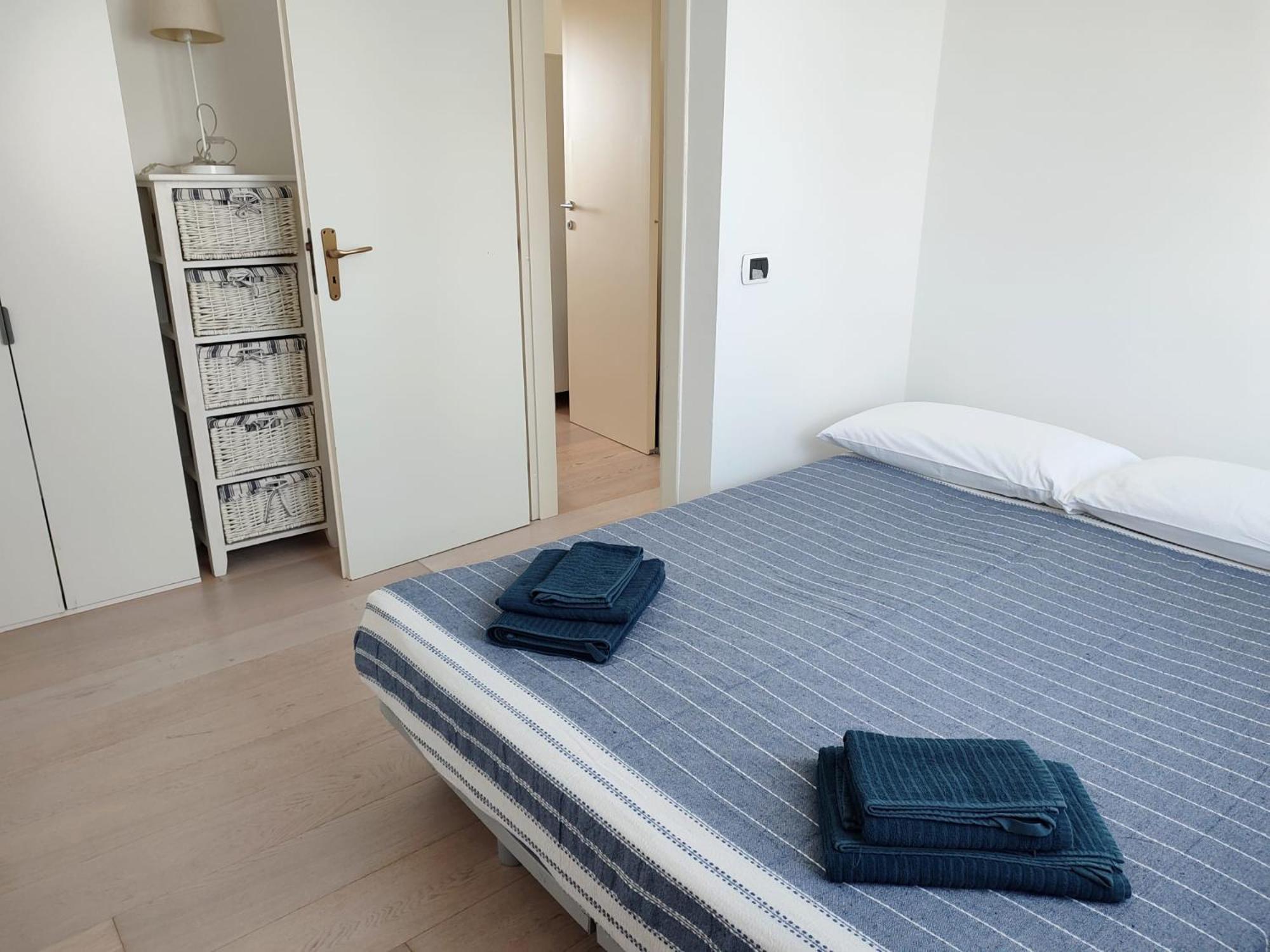 Grazioso Appartamento Vicino Al Mare San Cataldo  Exterior foto